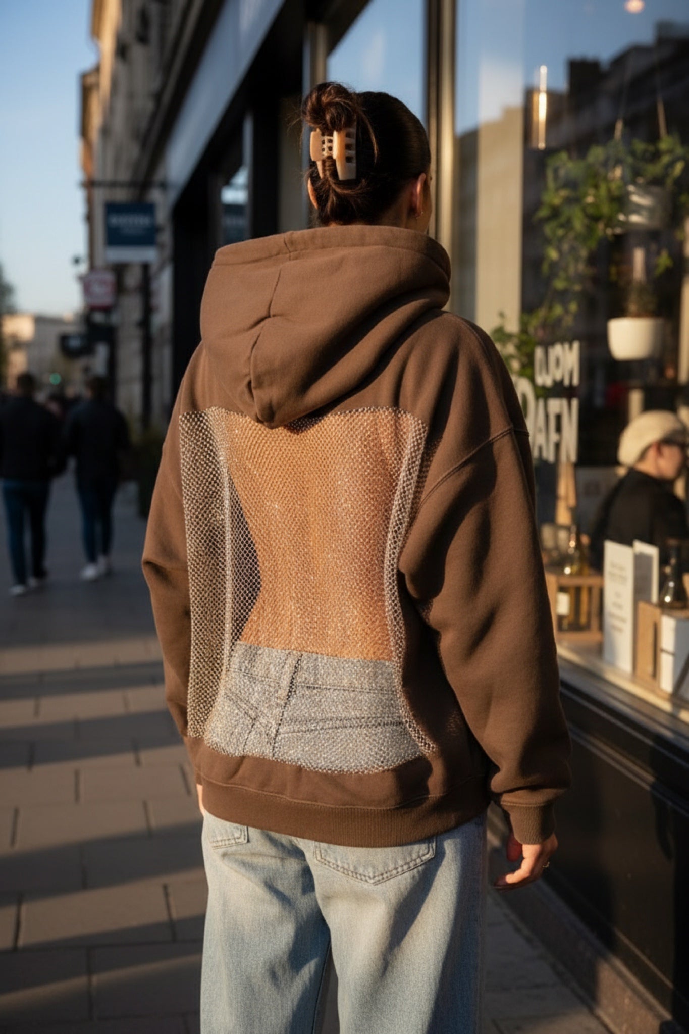 Sparkle & shine Oversized džemperis su gobtuvu