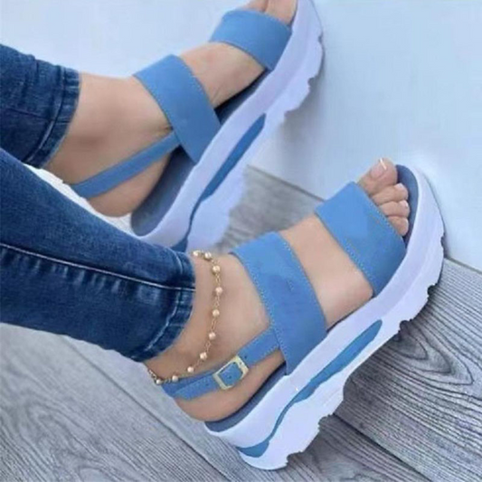 Women's platform sandals 