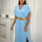 Ilga suknelė su dekoratyviniu diržu - Šviesiai mėlyna