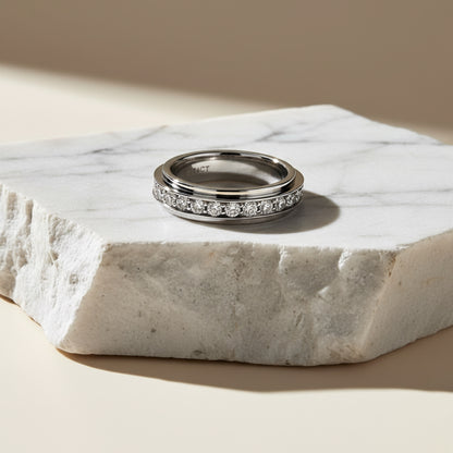 Sukamasis "Moisanito" nusiraminimo žiedas