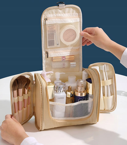 Travel hanging cosmetic basket 